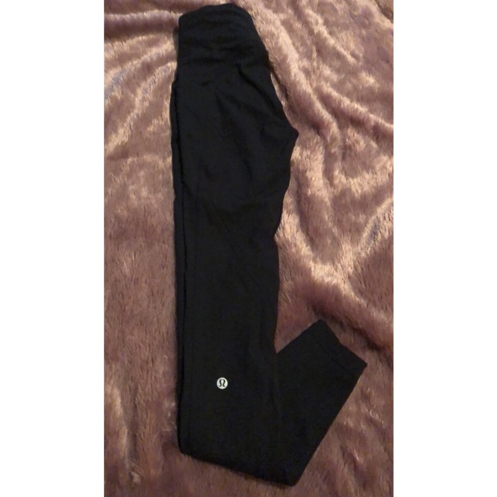 LIMITED EDITION BLACK LULU LEGGINGS💥🔥🖤